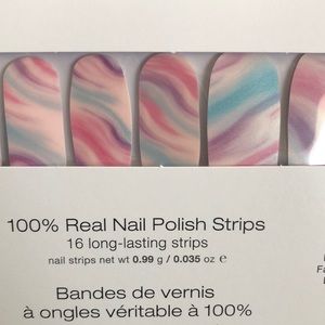 Color Street nail strips
